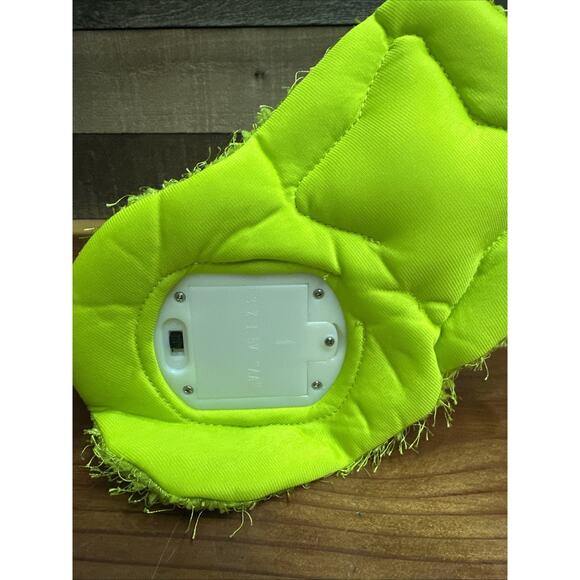 Hallmark Halloween Musical Ghostly Singing Duo Lights Motion Musical WORKS - Picture 7 of 8